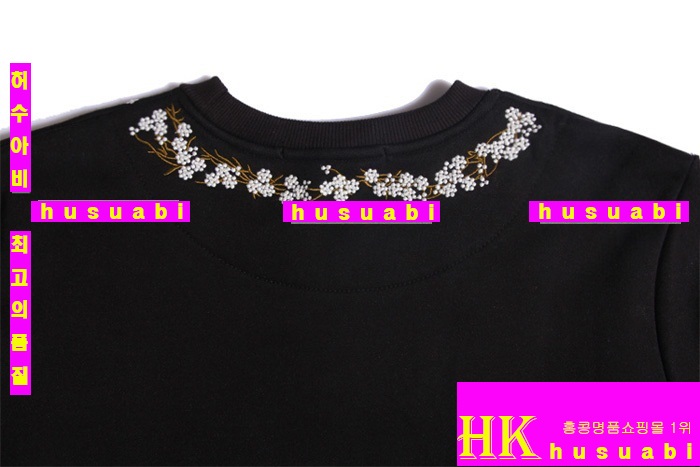 ����� �ĵ�Ƽ �Ż� GIV824124-1