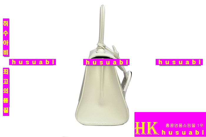 ����ǰ���׻��ڵ��� ���ӹ� �̴� DEL8563-2-34