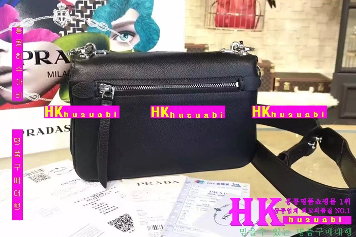 �ڹ̷��ޡ�NEW ����� �Ż� ���� ũ�ν��� PA170419-10