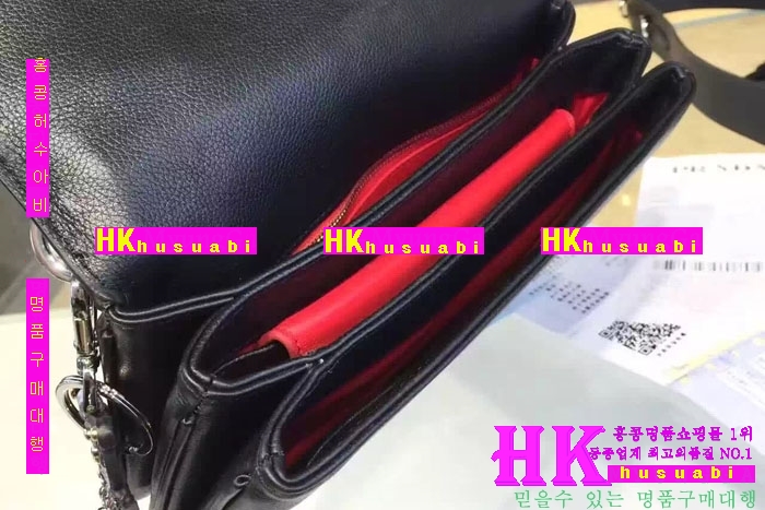 �ڹ̷��ޡ�NEW ����� �Ż� ���� ũ�ν��� PA170419-11