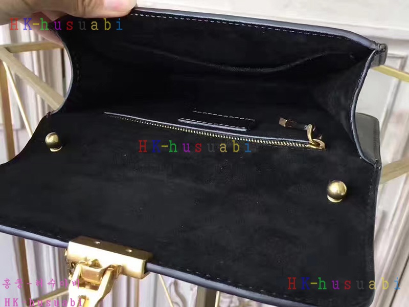 NEW ��ýŻ� ũ�ν���22LMM206QE17Rm