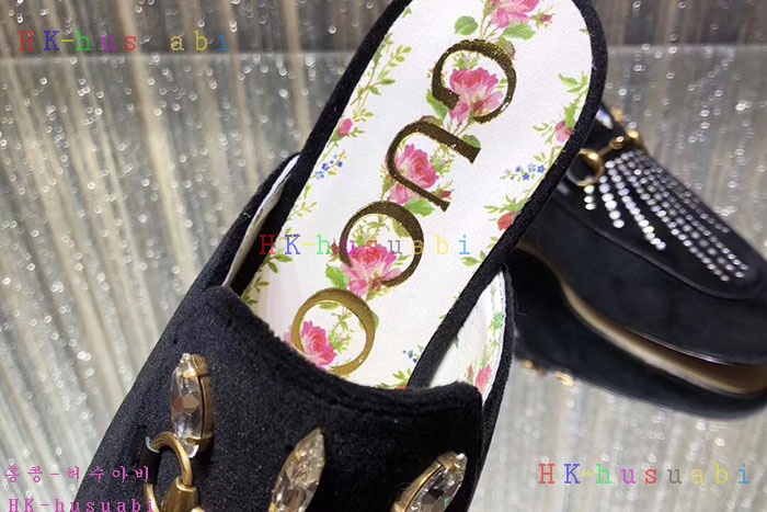�ڹ̷��ޡڱ��� ������ ����Ŀ�� GU 77801