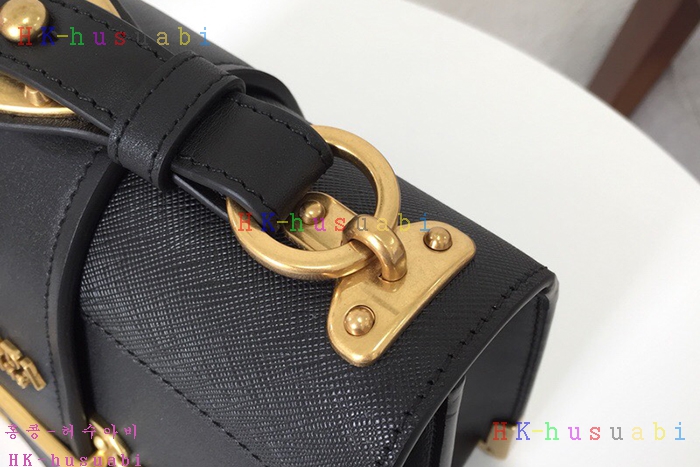 �ڹ̷��ޡ� ����� ī�̿� ����� PR 1BD045-2-3