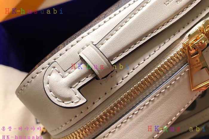 �ڹ̷��ޡ� ���̺��� Saintonge M43559
