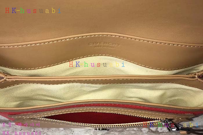 2017F/W �Ż� ����� ������ ũ�ν� �� GV779922-4