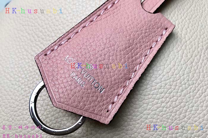 �ڹ̷��ޡڷ��̺���  ���� ��Ŷ�� M53081