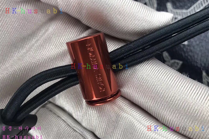 �ڹ̷��ޡ� ���̺��� ��Ŀ���� ���� M43693