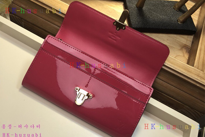 �ڹ̷��ޡ� ���̺��� ü����� ���� M61719-3