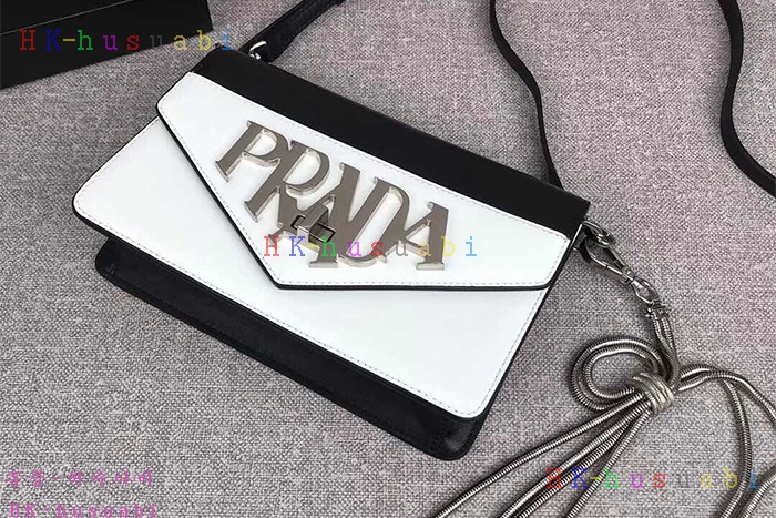 �ڹ̷��ޡ�2018SS ����� ���� ����� P 1BD101-4