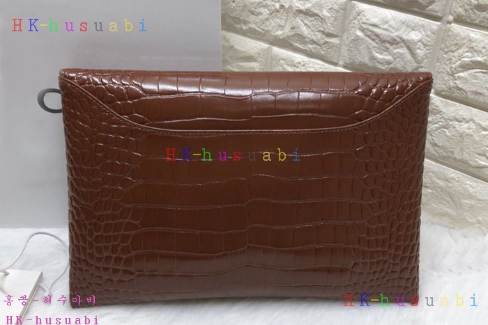 �ڹ̷��ޡ� ����� ��Ƽ���� Ŭ��ġ GV 28622-4