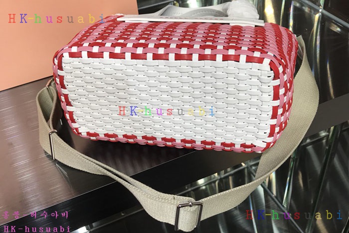 �ڹ̷��ޡ� �̿�̿� ���� ��Ʈ��  MM 5BA077#