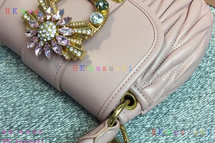 �ڹ̷��ޡ� �̿�̿� ���׶�� ����� M 5BH111