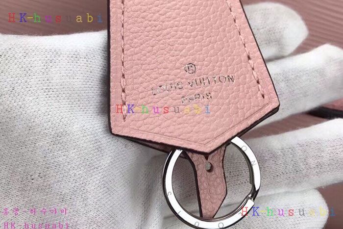 �ڹ̷��ޡڷ��̺��� ���� �ٴ� ��Ʈ�� M51239