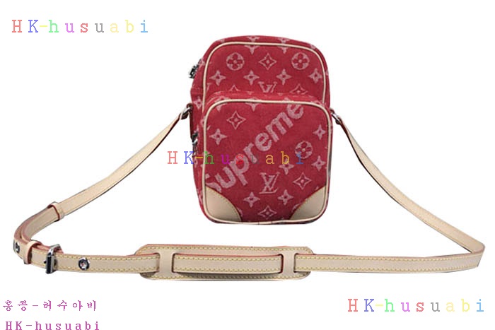 �ڹ̷��ޡ� ���̺��� �Ƹ����� ũ�ν��� LV M45236A