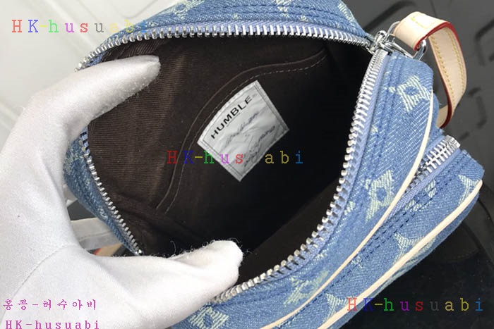 �ڹ̷��ޡ� ���̺��� �Ƹ����� ũ�ν��� LV M45236A-2