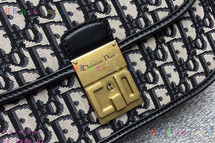 �ڹ̷��ޡ� ��� ������ũ �÷��� DR M6900#