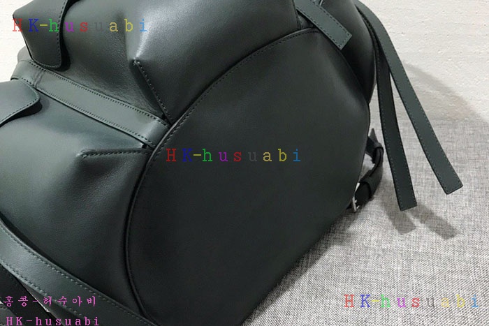 �ڹ̷��ޡ� �ο��� ���� ���� LW 306.77.U19