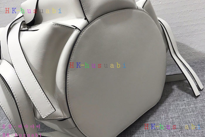 �ڹ̷��ޡ� �ο��� ���� ���� LW 306.77.U19-2
