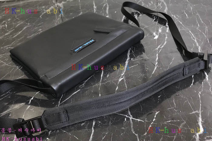 �ڹ̷��ޡ� ����� �ΰ� ũ�ν��� PR 2VH058