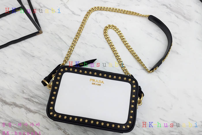 �ڹ̷��ޡ� ����� ���� ü�� ī�޶�� PR 1BH103-3