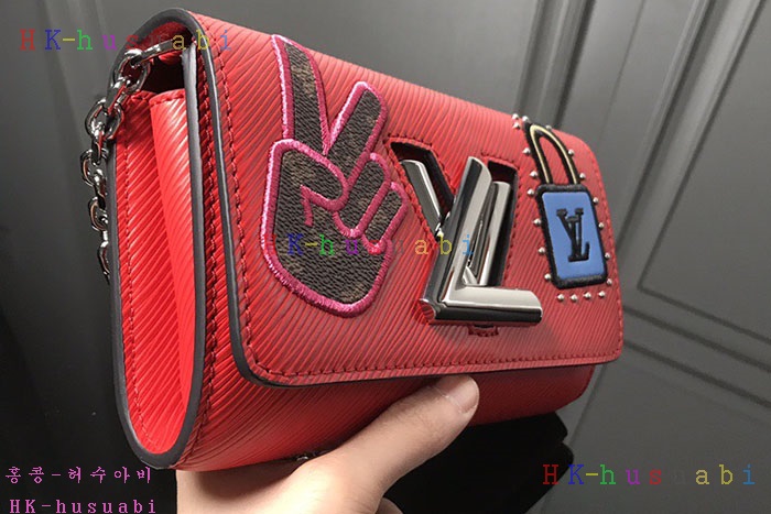 �ڹ̷��ޡ� ���̺��� Ʈ����Ʈ ü�� ������ M63320