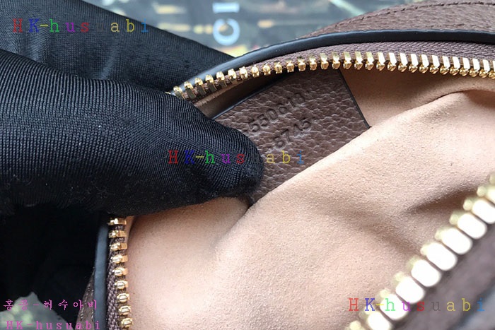 �ڹ̷��ޡ� ���� �����Ǿ� �̴� �������� GU 550618