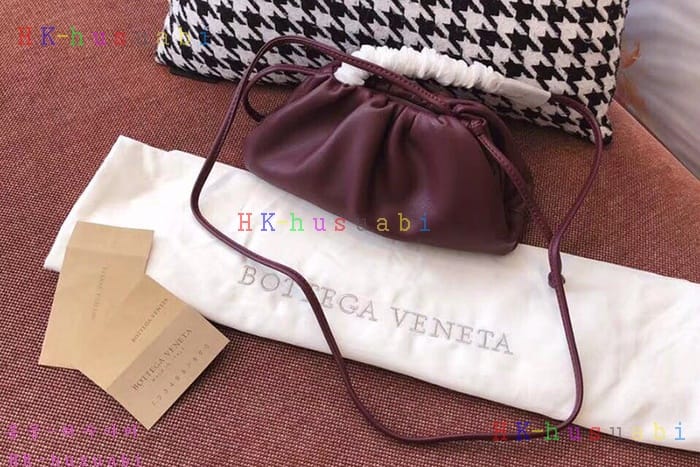 �ڹ̷��ޡ� ���װ�����Ÿ ���� ī�� �Ŀ�ġ  BV 585852-3